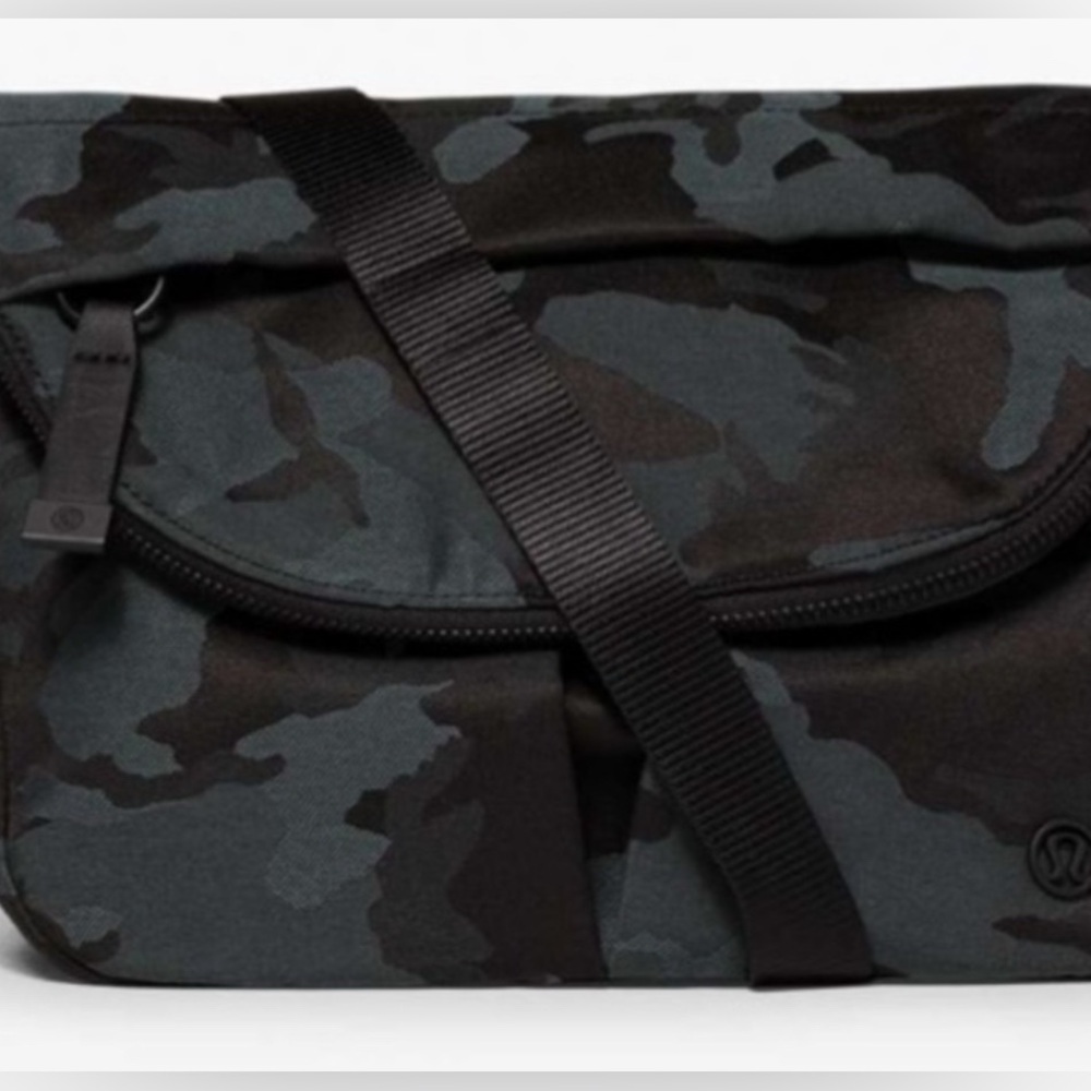 Lululemon Festival Bag